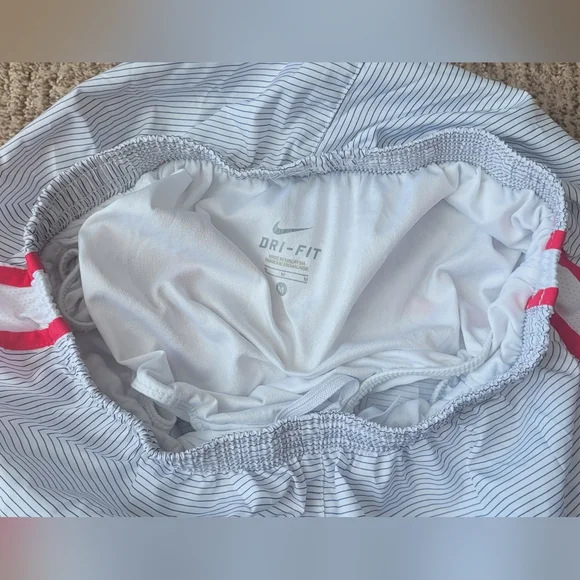 NIKE ATHLETIC SHORTS with LINER DRI FIT GYM RUN WHITE PINK MEDIUM - Picture 6 of 15